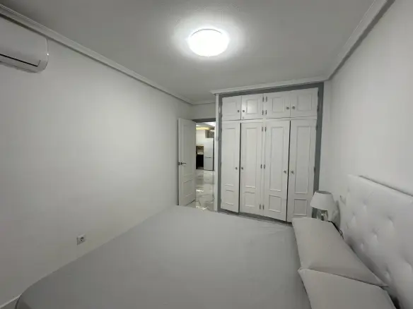 2-bedroom Apartment In Torrevieja, Spain (82 M²)