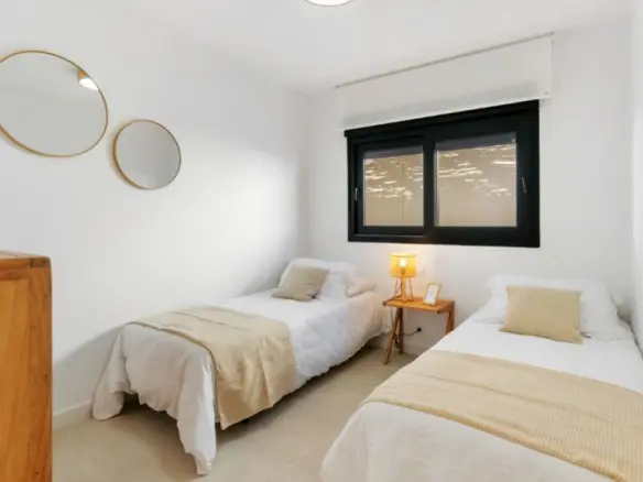 3-bedroom Villa In Torrevieja, Spain (270 M² Plot)