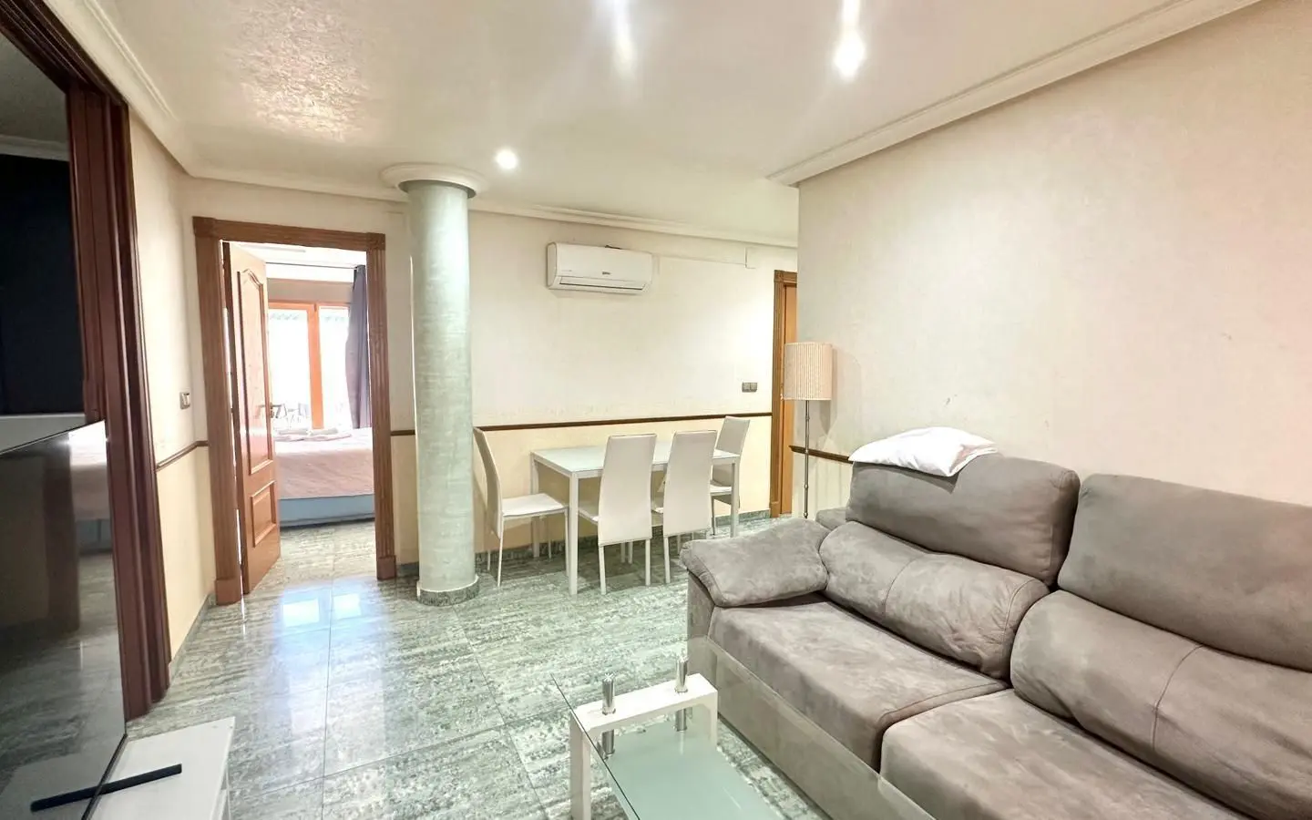 4-bedroom Penthouse In Torrevieja, Spain (189 M²)