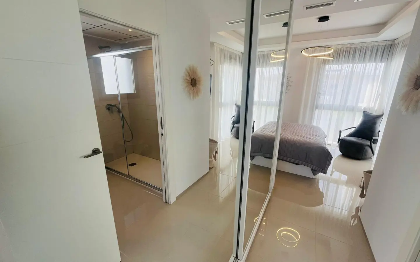 3-bedroom Villa In Los Alcázares, Spain (126 M²)