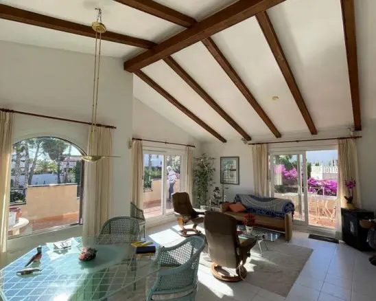 3-bedroom Villa In Villamartin, Spain (140 M²)