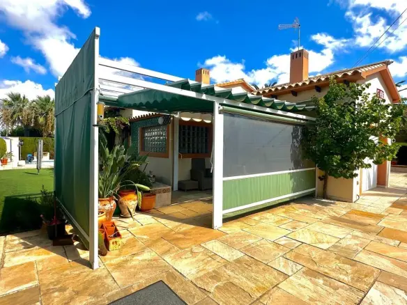 3-bedroom Villa In Cabo Roig, Spain (141 M²)