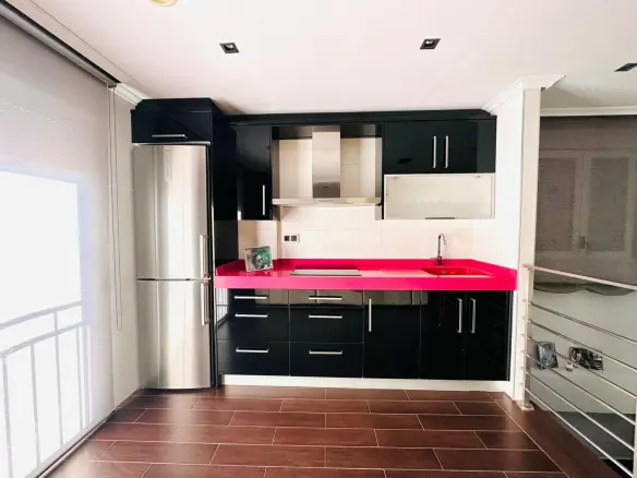 3-bedroom Apartment In Torrevieja, Spain (205 M²)