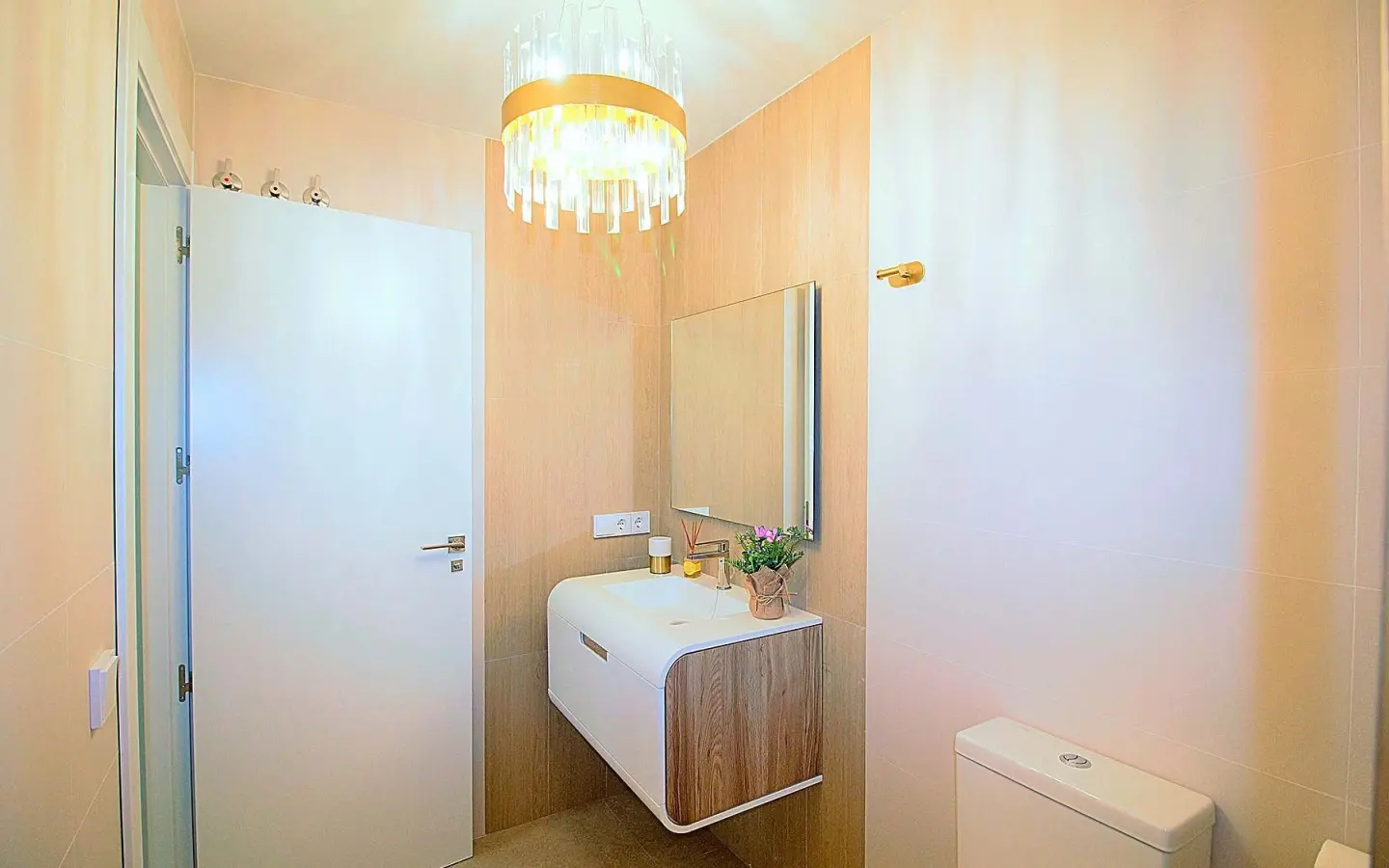 3-bedroom Apartment In Santa Pola, Spain (93 M²)