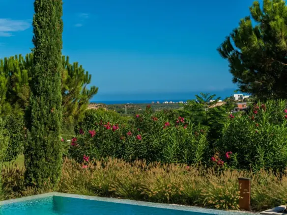 5-bedroom Villa In San Miguel De Salinas, Spain (241 M²)
