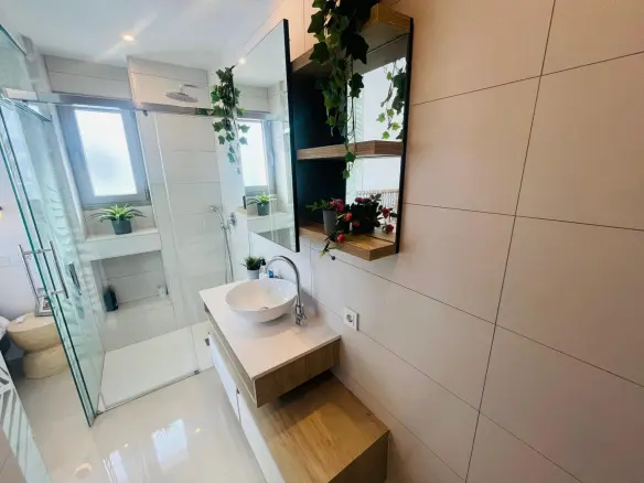 3-bedroom Villa In Los Alcázares, Spain (126 M²)