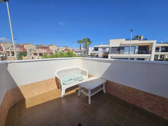 3-bedroom Villa In Torrevieja, Spain (74 M²)
