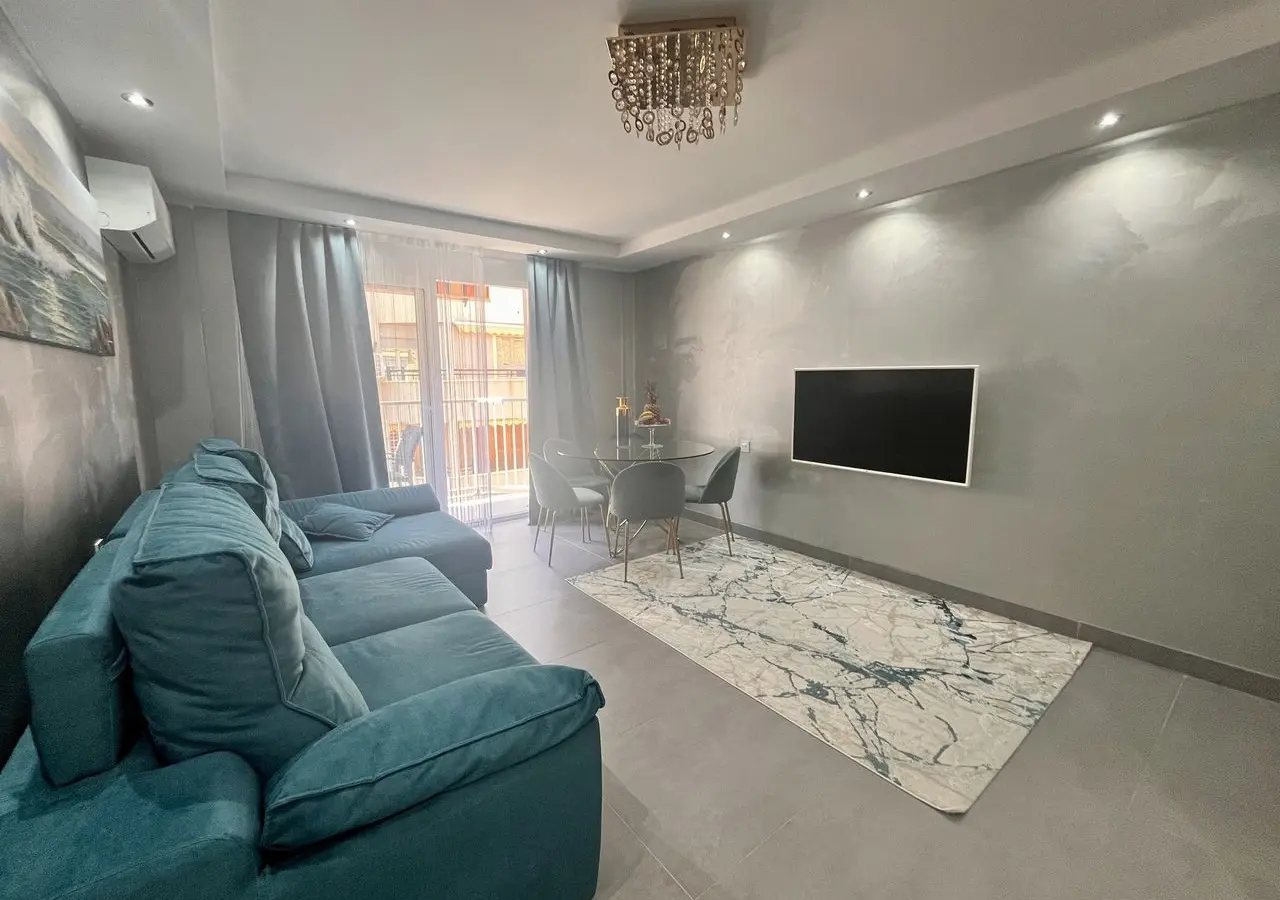 Apartment 101 M² In Torrevieja, Spain – Mediter Real Estate