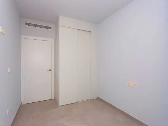 2-bedroom Apartment In Torrevieja, Spain (88 M²)