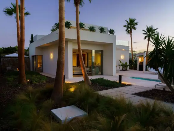 5-bedroom Villa In San Miguel De Salinas, Spain (241 M²)