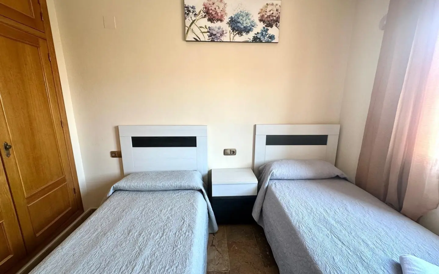 4-bedroom Apartment In Torrevieja, Spain (130 M²)
