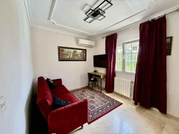 4-bedroom Villa In Orihuela Costa, Spain (137 M²)