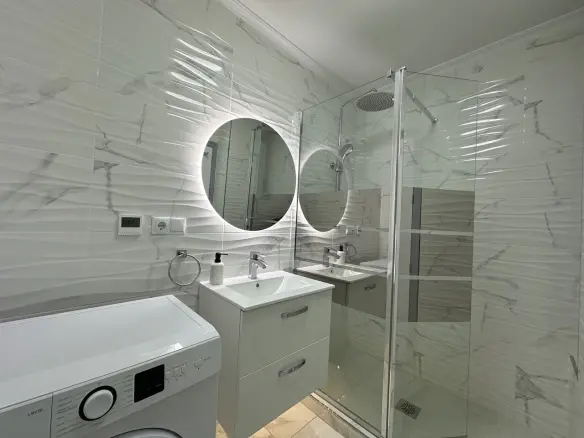 2-bedroom Apartment In Torrevieja, Spain (82 M²)