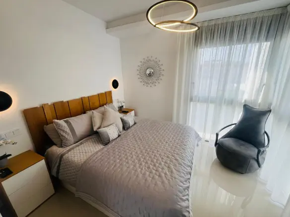 3-bedroom Villa In Los Alcázares, Spain (126 M²)