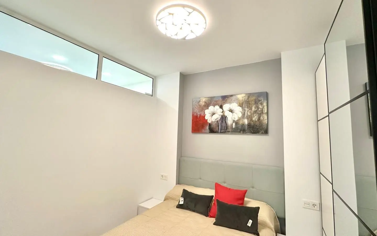 Apartment 100 M² In Torrevieja, Spain – Mediter Real Estate