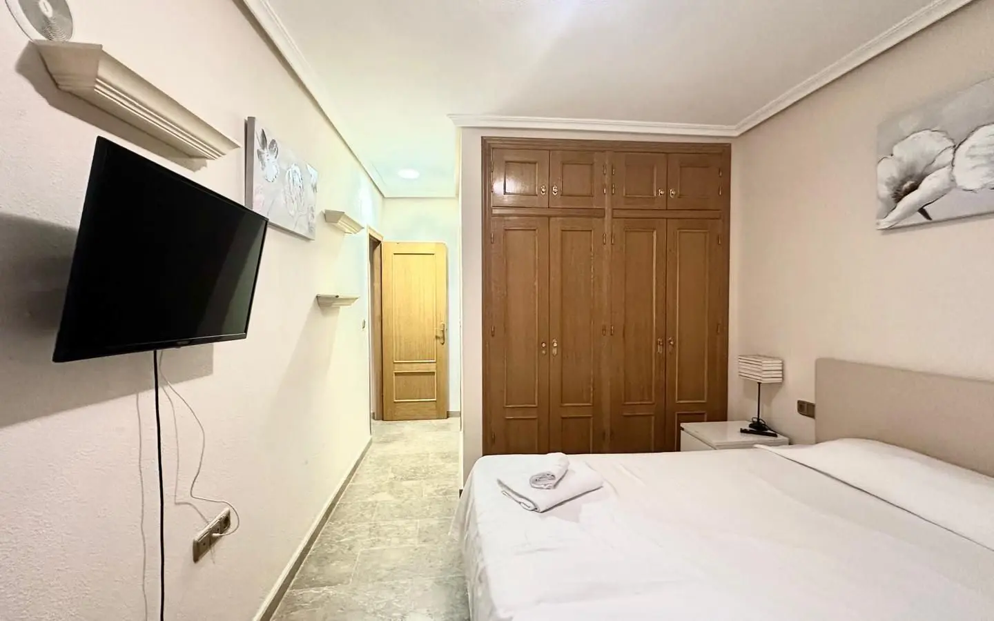 3-bedroom Apartment In Torrevieja, Spain (123 M²)
