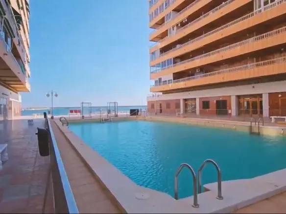 2-bedroom Penthouse In Torrevieja, Spain (118 M²)
