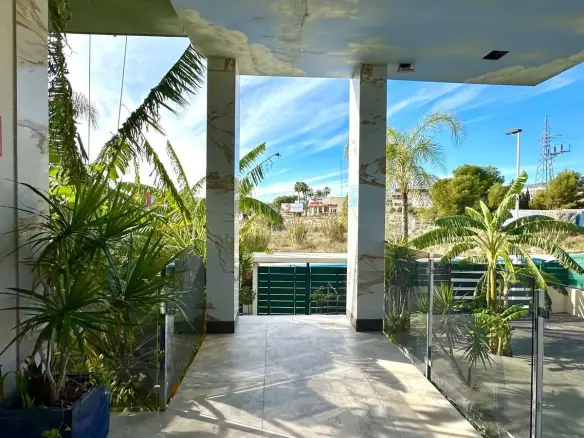 2-bedroom Apartment In Finestrat, Spain (103 M²)