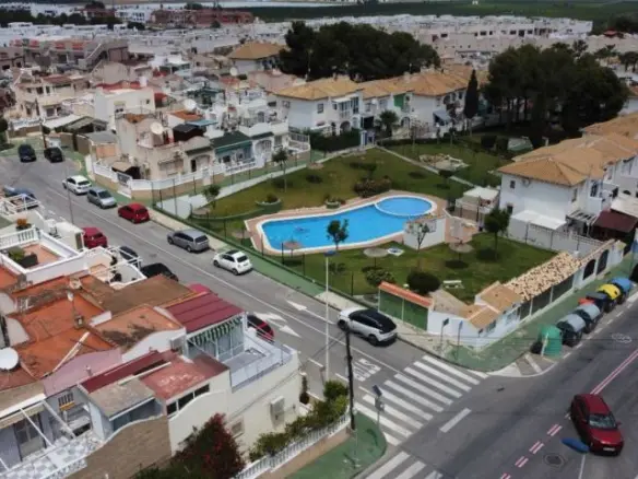 3-bedroom Duplex In Torrevieja, Spain (85 M²)