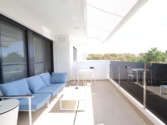 2-bedroom Apartment In Orihuela Costa, Spain (113 M²)