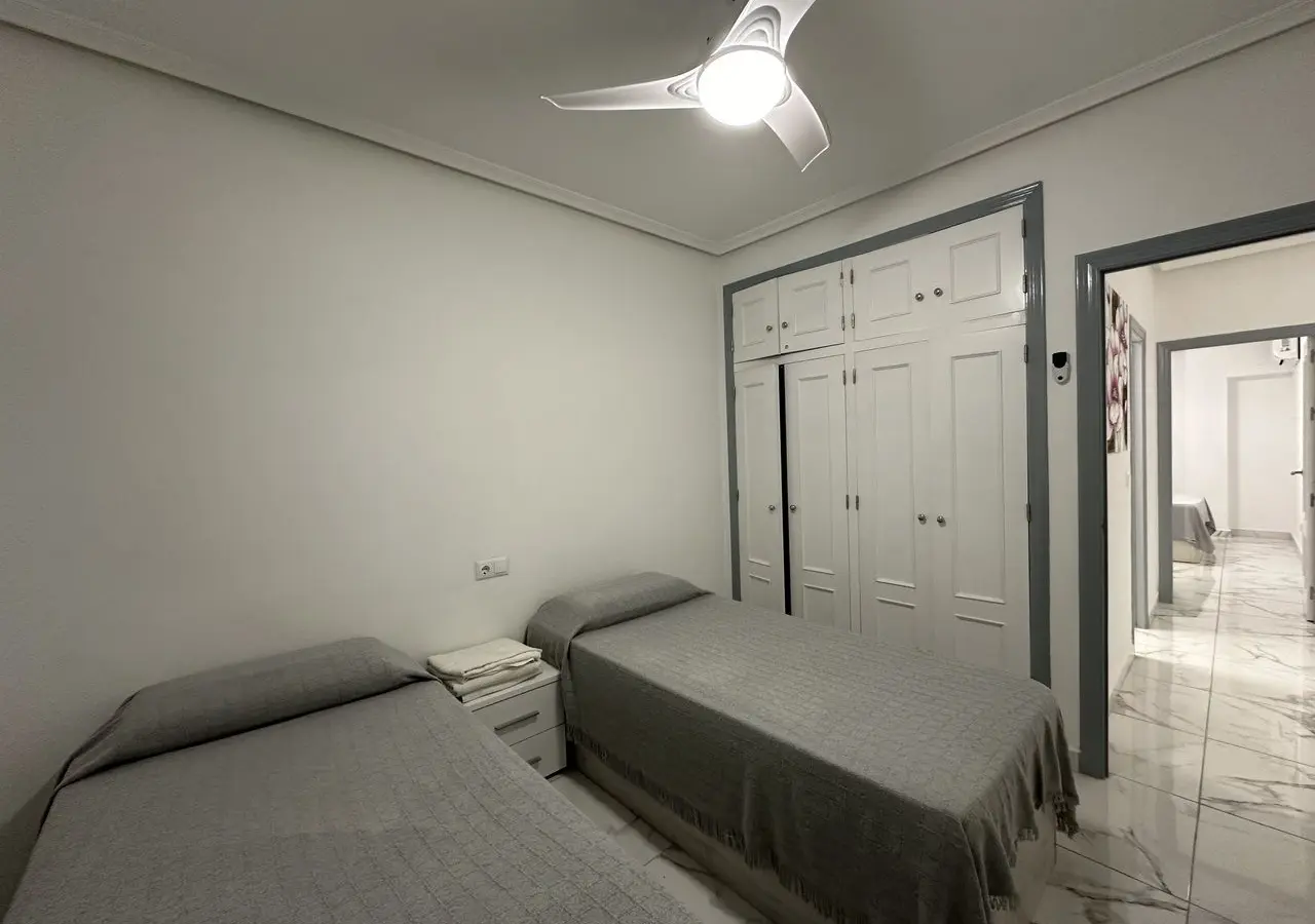 2-bedroom Apartment In Torrevieja, Spain (82 M²)