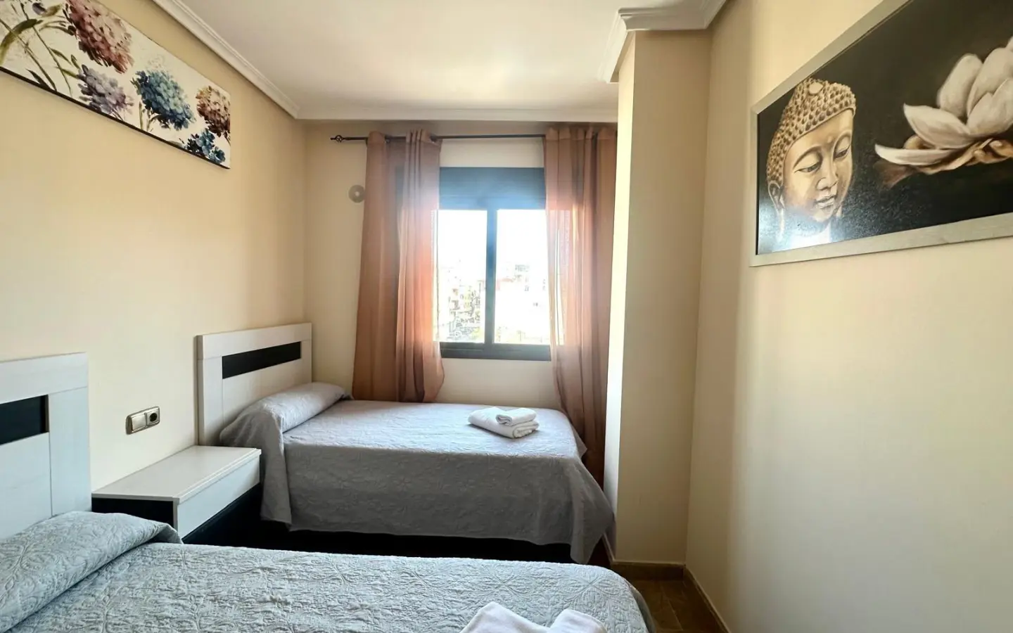 4-bedroom Apartment In Torrevieja, Spain (130 M²)