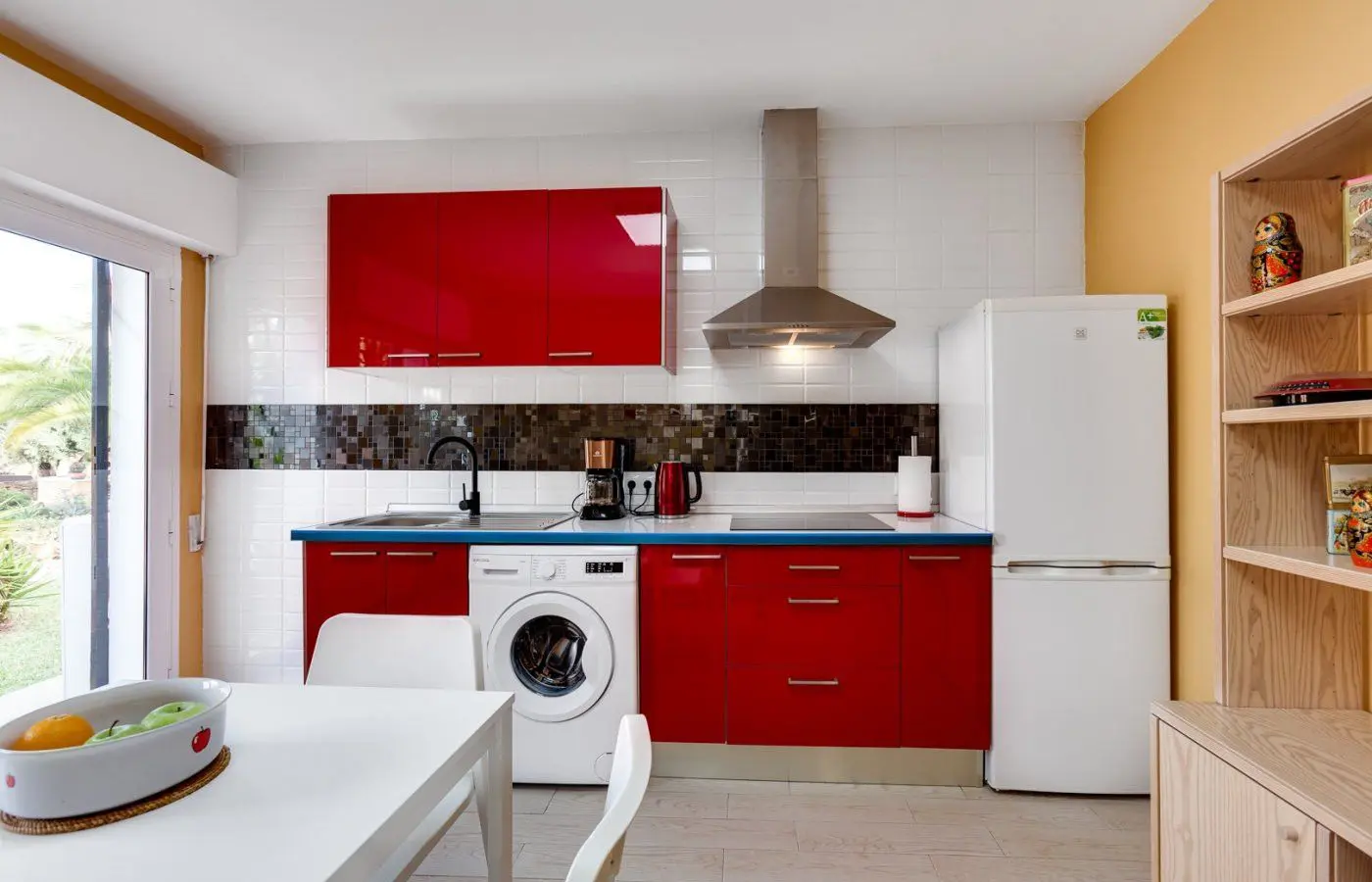 5-bedroom Villa In Torrevieja, Spain (568 M²)