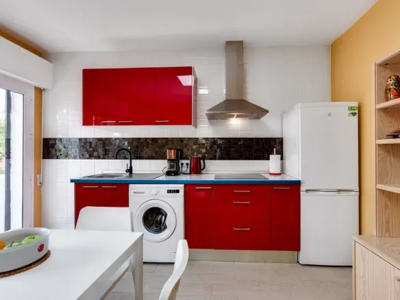5-bedroom Villa In Torrevieja, Spain (568 M²)