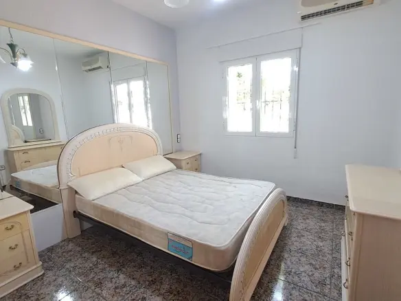 5-bedroom Villa In Orihuela Costa, Spain (200 M²)
