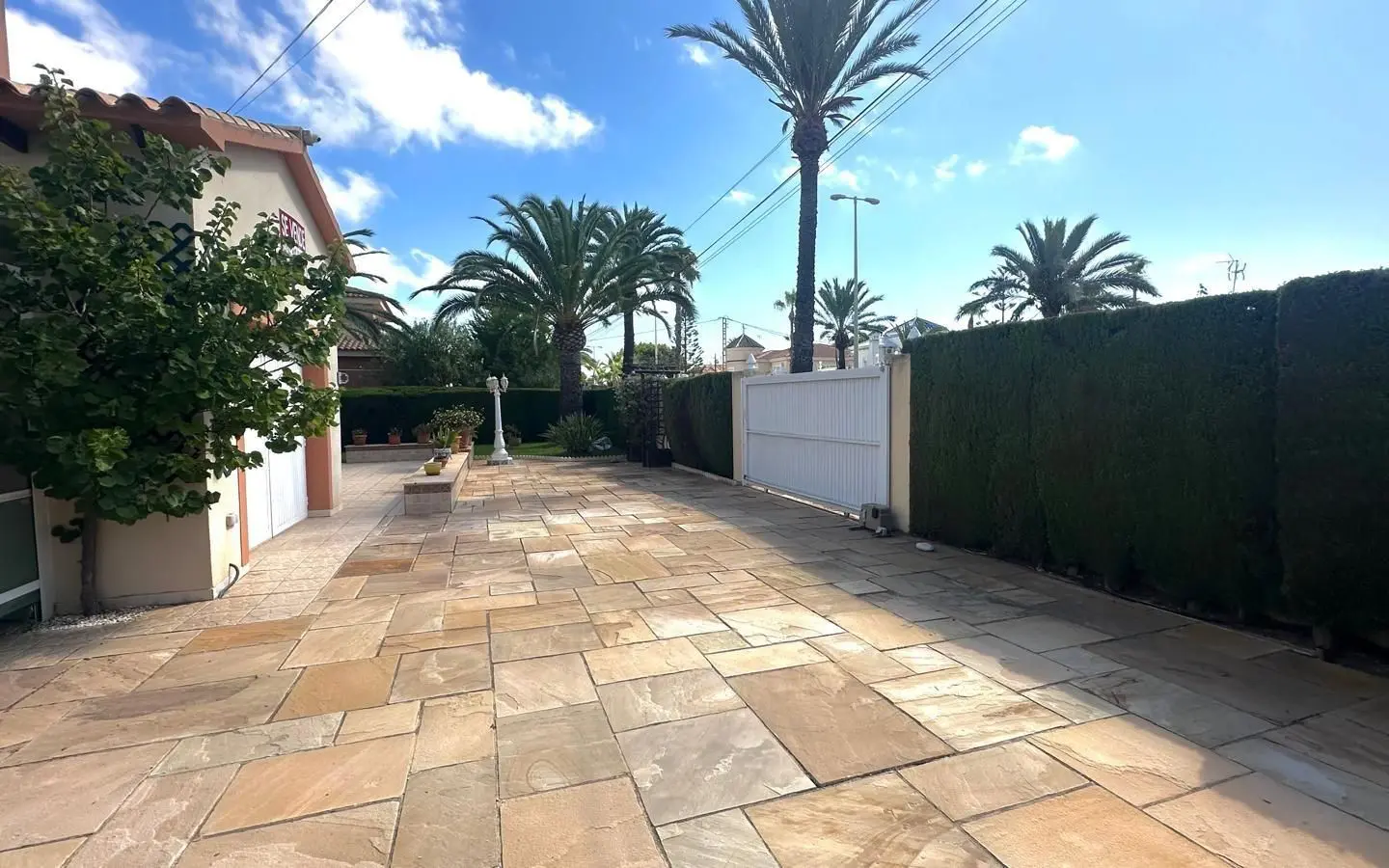 3-bedroom Villa In Cabo Roig, Spain (141 M²)