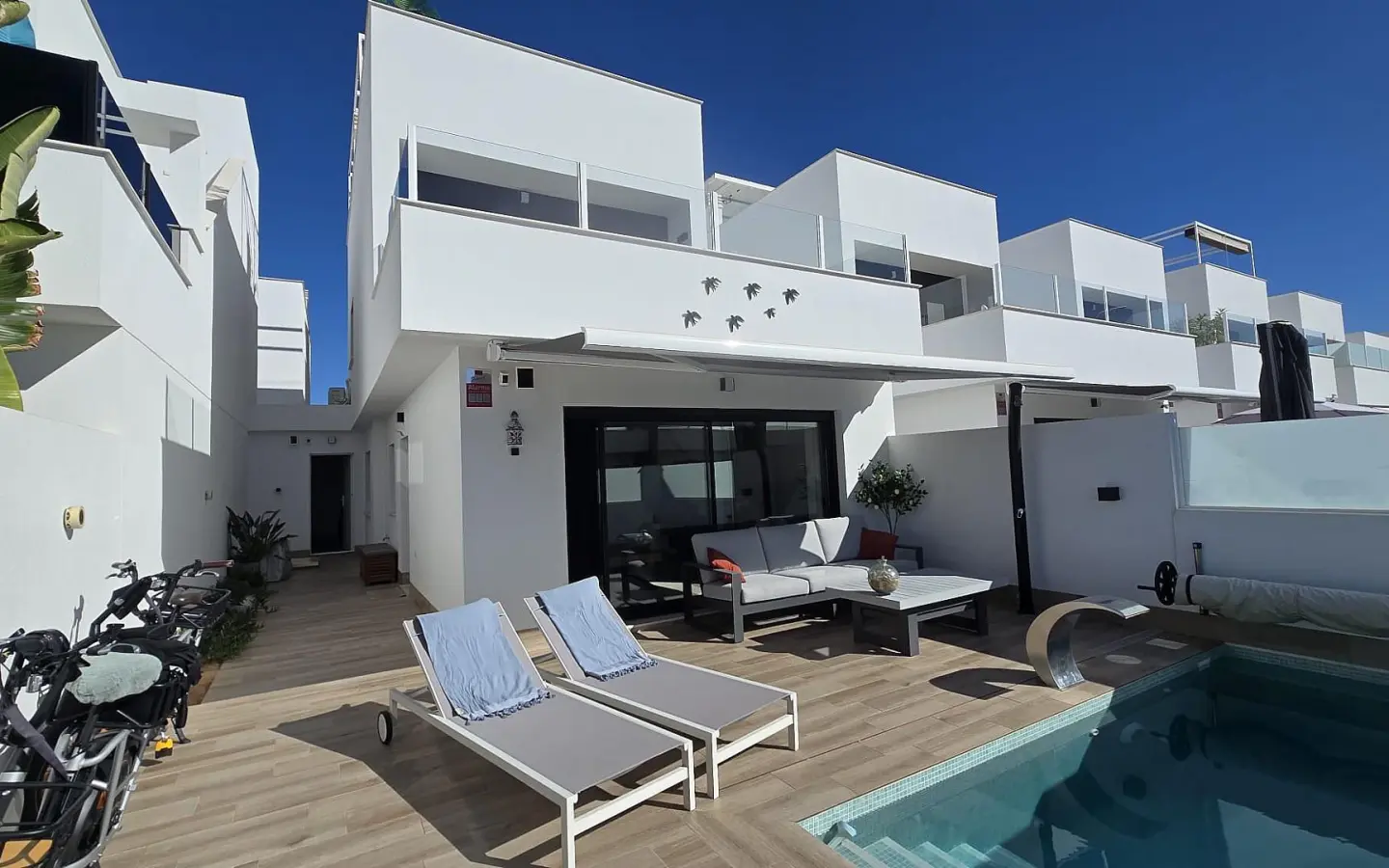 Villa 122 M² In San Pedro Del Pinatar, Spain – Mediter Real Estate
