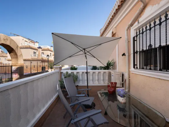 2-bedroom House In Orihuela Costa, Spain (120 M²)