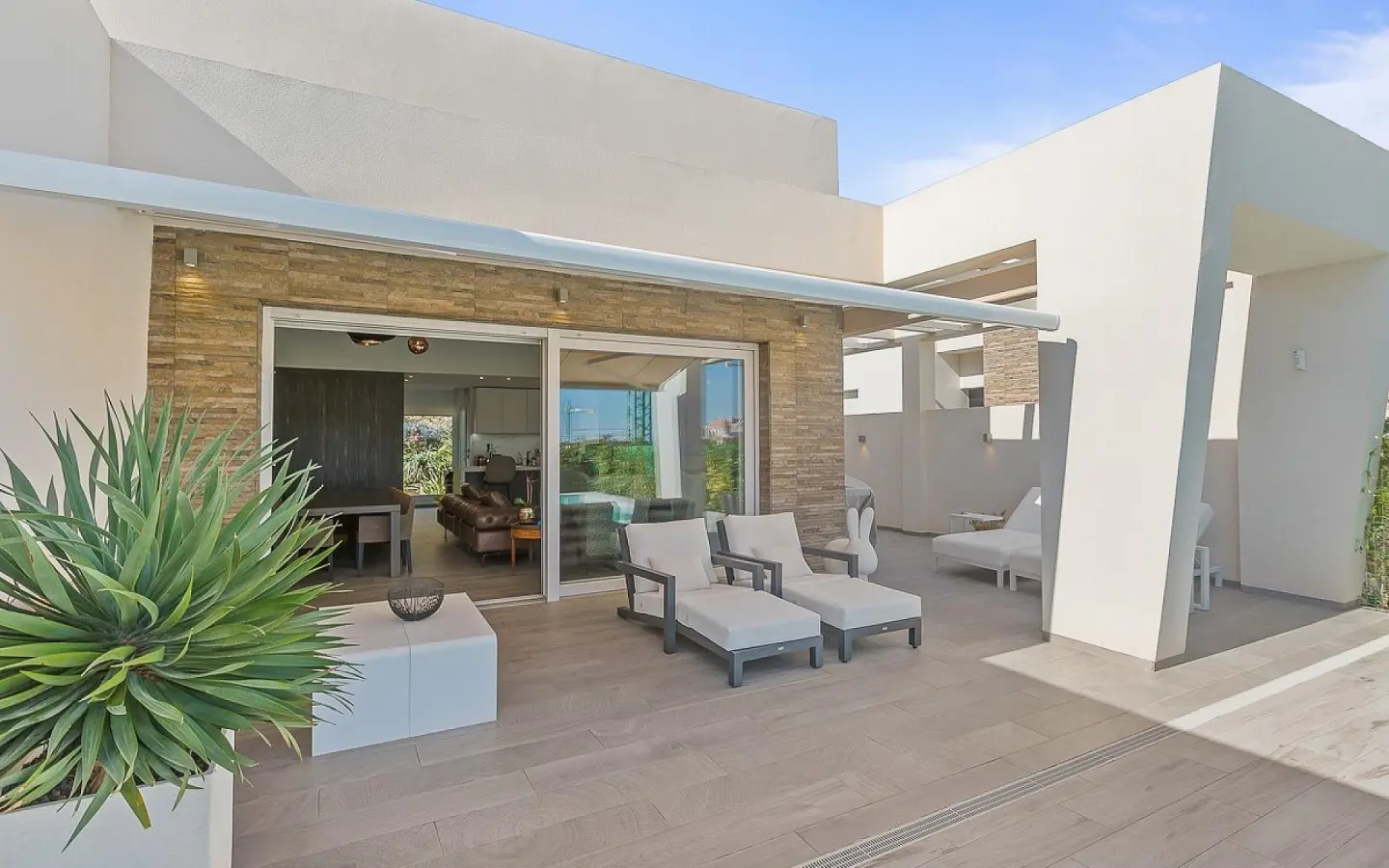 Villa 132 M² In Algorfa, Spain – Mediter Real Estate
