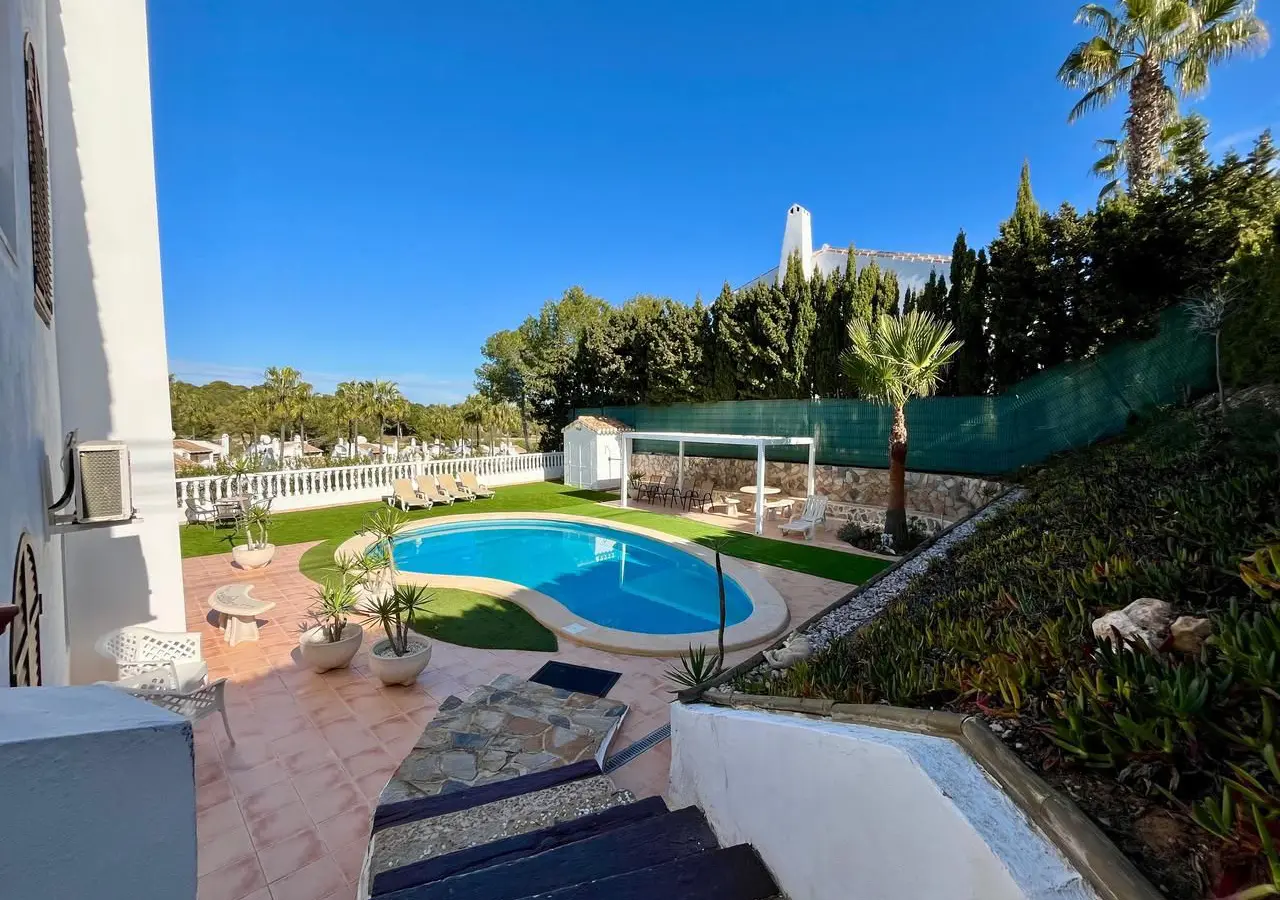 Villa 184 M² In Orihuela Costa, Spain – Mediter Real Estate