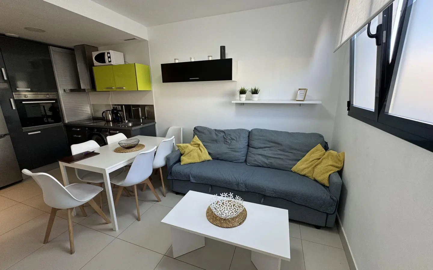 2-bedroom Apartment In Torrevieja, Spain (60 M²)