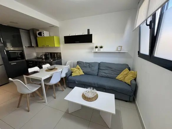 2-bedroom Apartment In Torrevieja, Spain (60 M²)