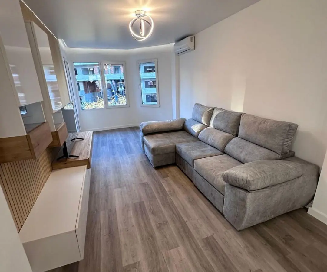 3-bedroom Apartment In Torrevieja, Spain (89 M²)
