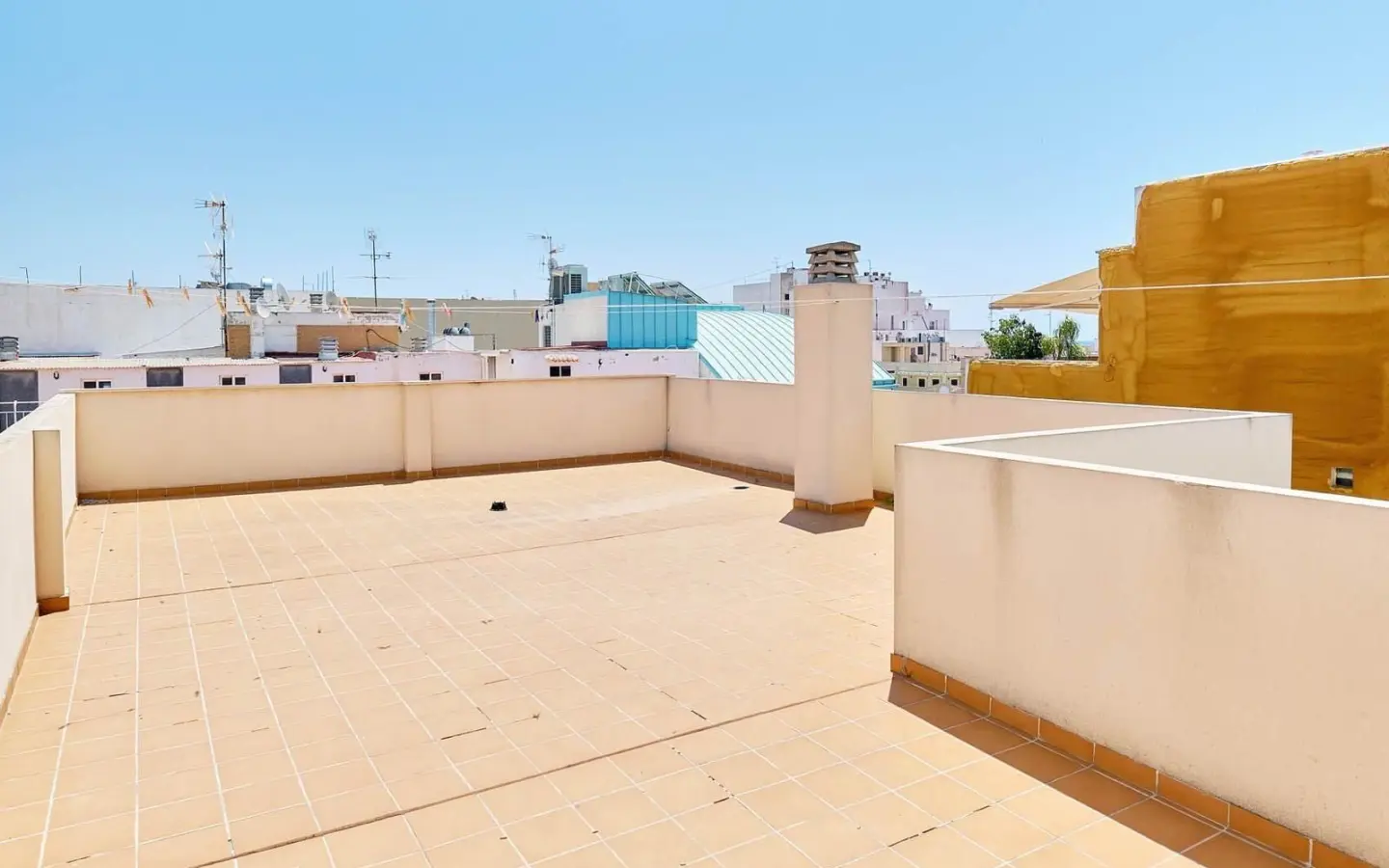 Penthouse 228 M² In Torrevieja, Spain – Mediter Real Estate