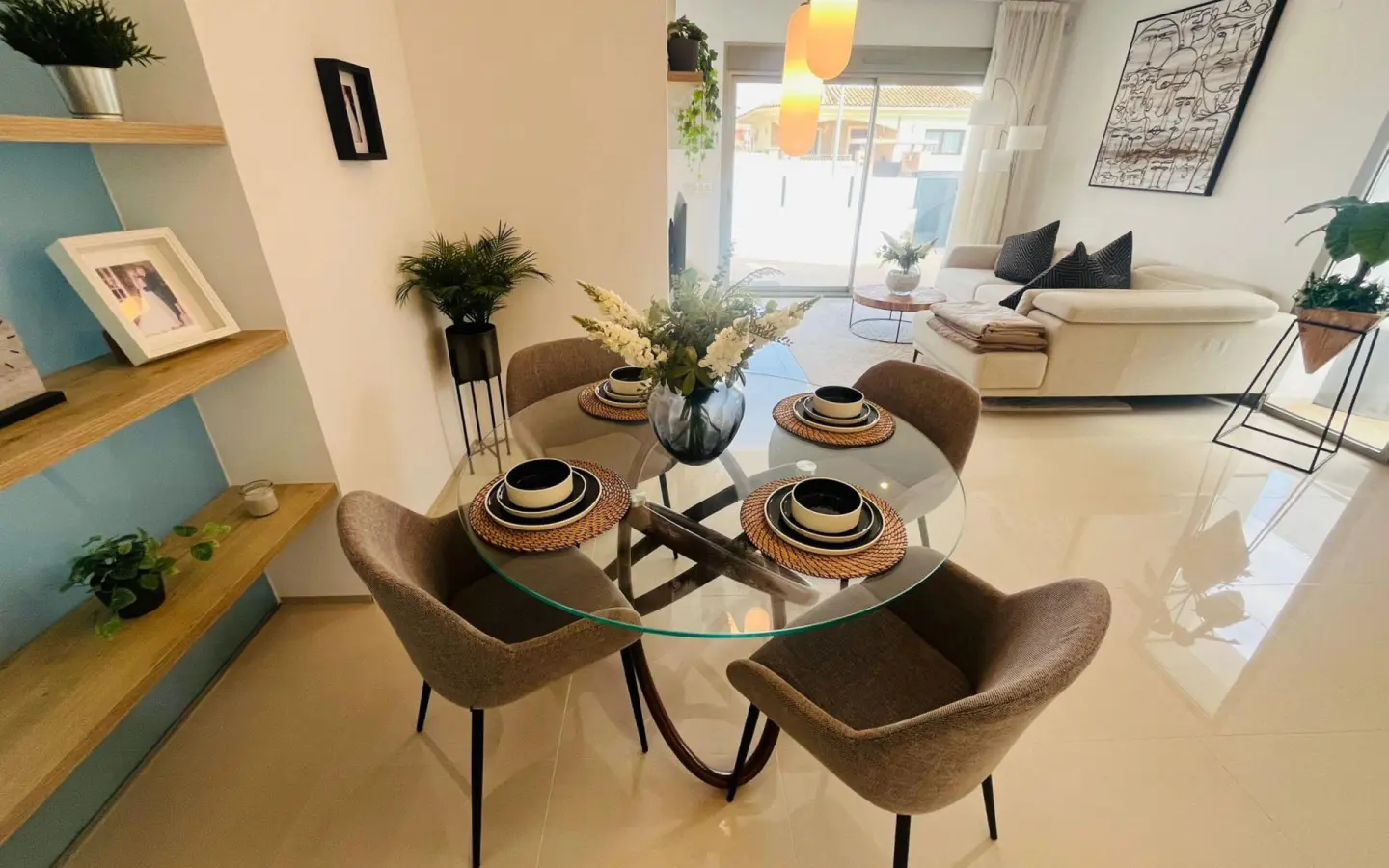 3-bedroom Villa In Los Alcázares, Spain (126 M²)