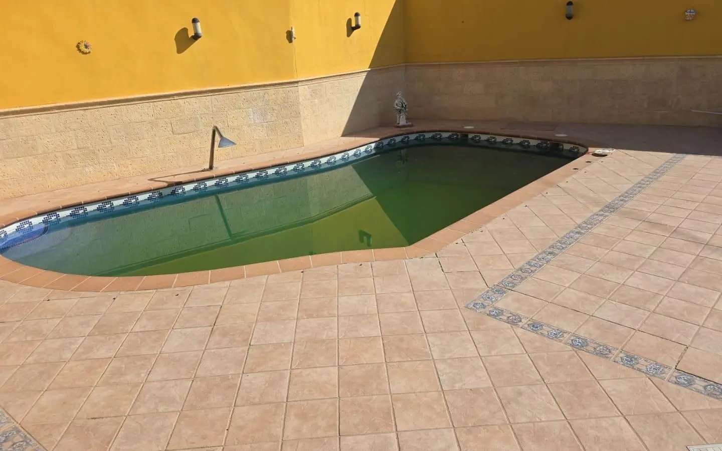 Villa 368 M² In Pilar De La Horadada, Spain – Mediter Real Estate