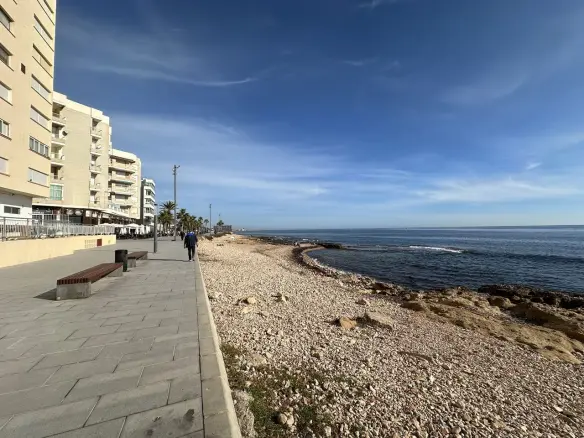 2-bedroom Apartment In Torrevieja, Spain (82 M²)