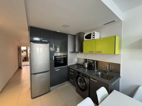 2-bedroom Apartment In Torrevieja, Spain (60 M²)