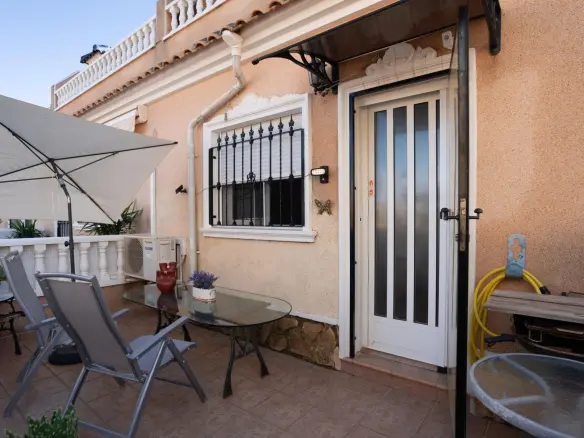 2-bedroom House In Orihuela Costa, Spain (120 M²)