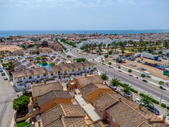 3-bedroom Villa In Pilar De La Horadada, Spain