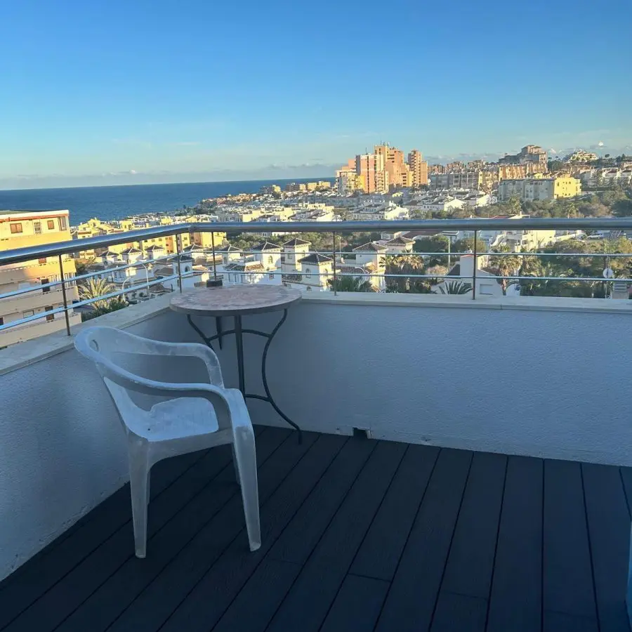 2-bedroom Penthouse In Torrevieja, Spain (132 M²)