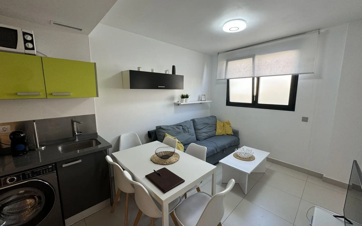 2-bedroom Apartment In Torrevieja, Spain (60 M²)