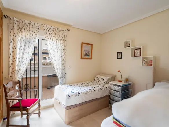 2-bedroom House In Orihuela Costa, Spain (120 M²)