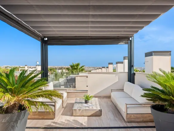 5-bedroom Villa In Cabo Roig, Spain (180 M²)