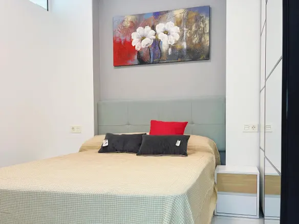2-bedroom Apartment In Torrevieja, Spain (90 M²)
