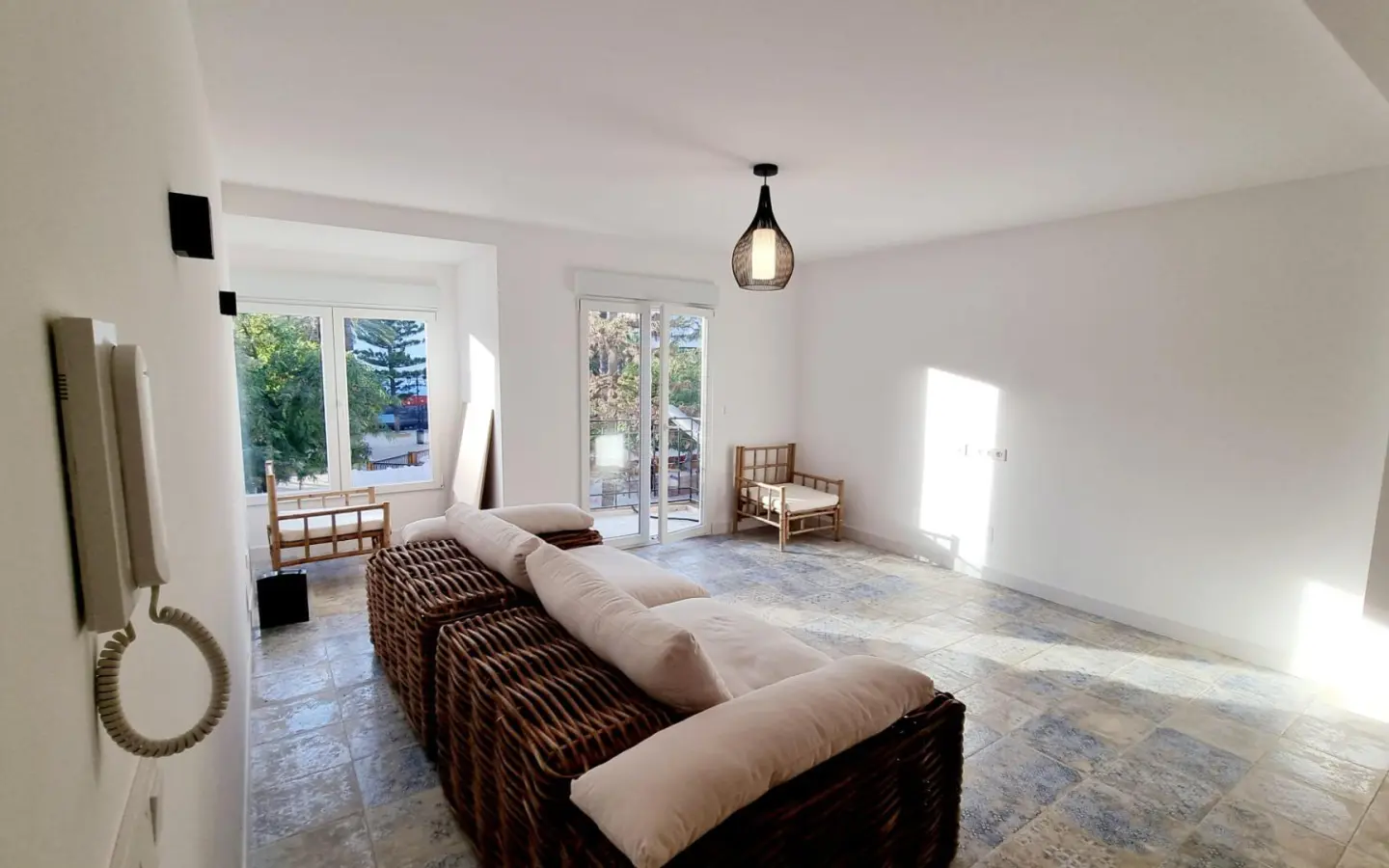 2-bedroom Apartment In Torrevieja, Spain (105 M²)